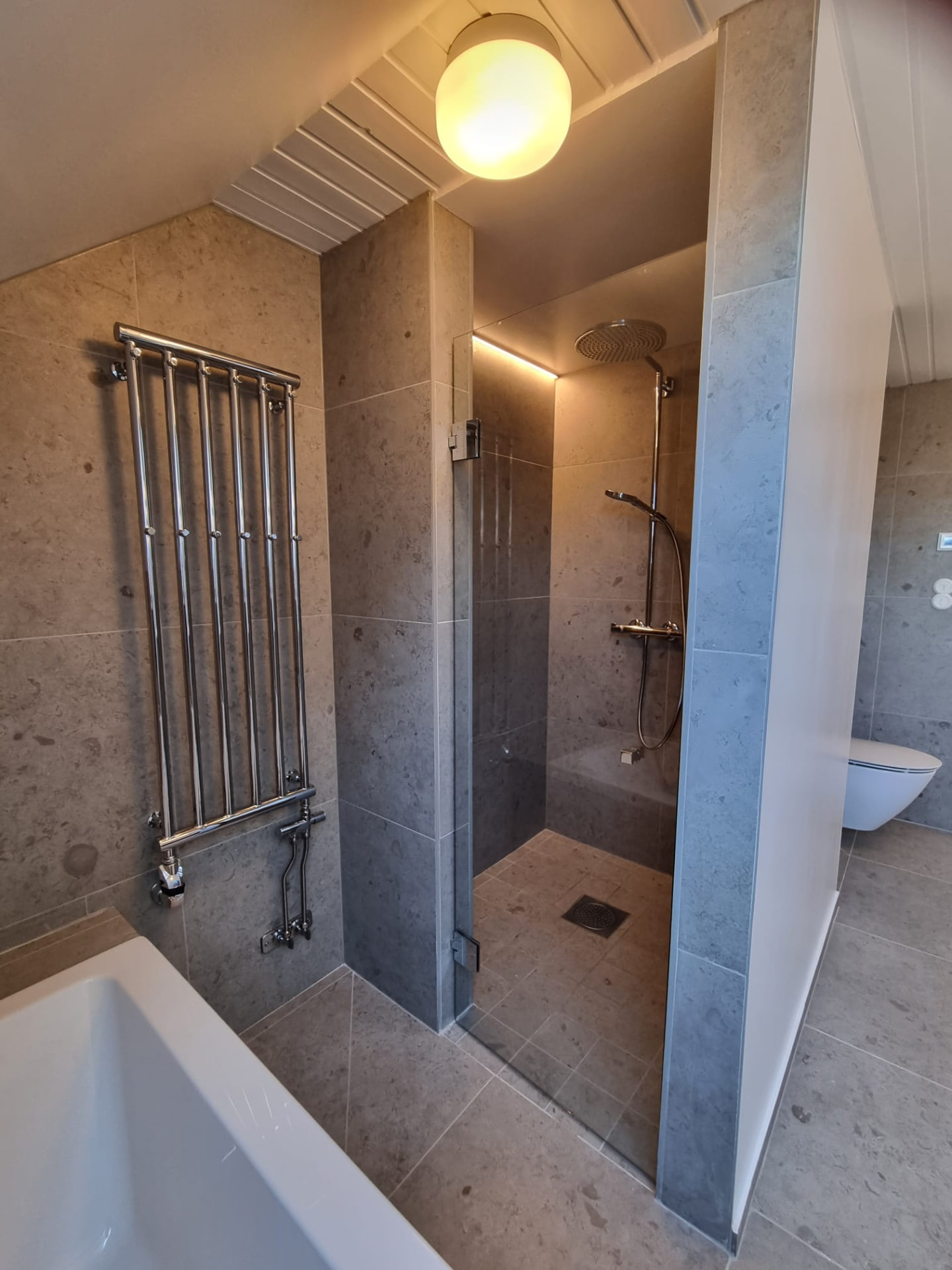 Revonation i Täby — bild 2