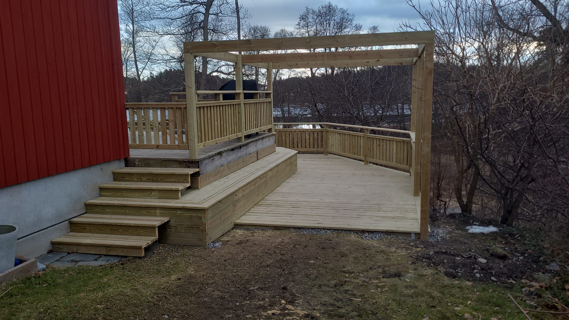 Altan med pergola